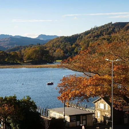 Brand New - Contemporary - 2 Bedroom - 2 Bathroom - Spacious - Views 公寓 *